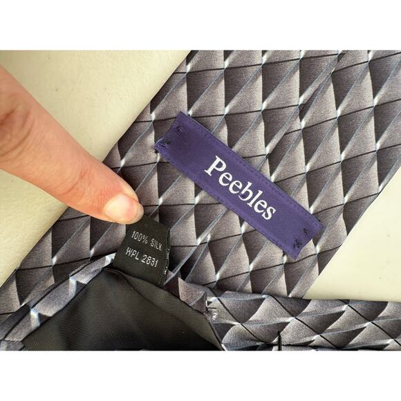 Vintage Blue Geometric Peebles Silk Necktie - Picture 3 of 3